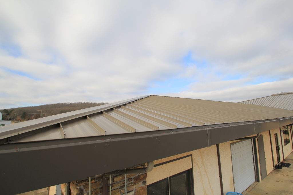Central Span Metal Roof Terratone